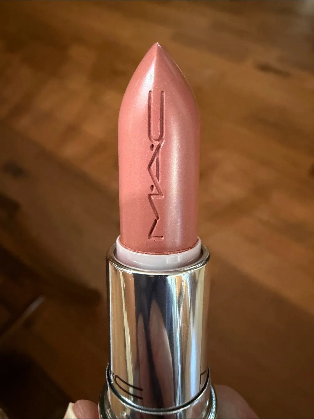 MAC Lustreglass Sheer-Shine Lipstick- 540 THANKS, IT'S M-A-C!